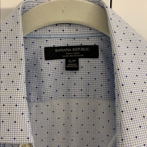Banana republic non iron dress shirt - Picture 2 of 2